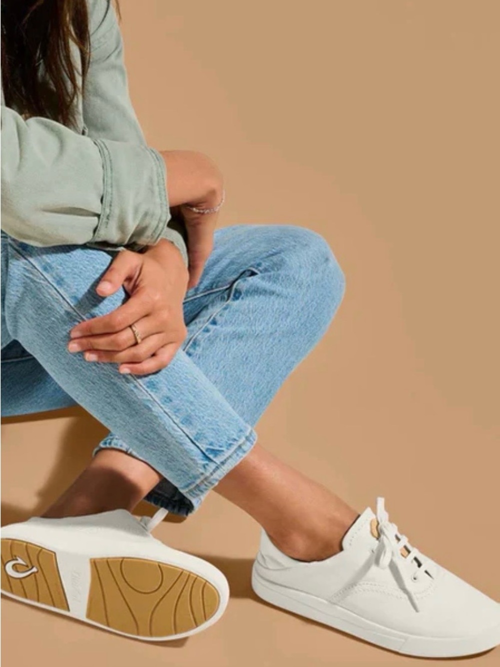 NWOT OluKai Kohu Lace-Up Casual Shoes Off White Canvas Sneakers Women’s 9